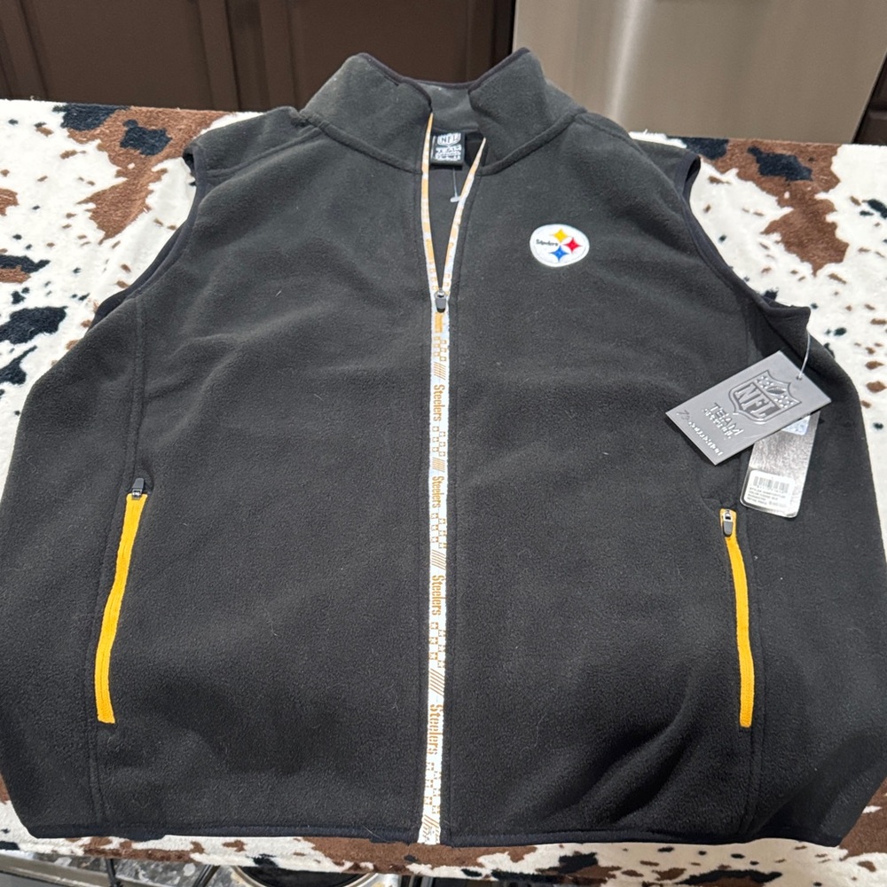 NFL Steelers Black and Yellow Fleece Vest